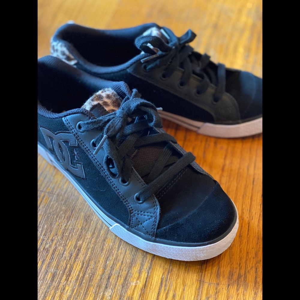 DC Womens Suede shoes